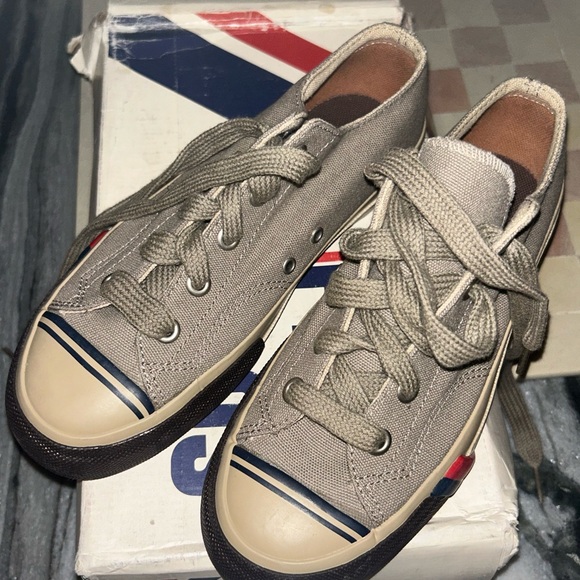 Vintage PRO KEDS - Picture 2 of 3